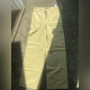 Zara Pastel Yellow Flare Cargo/Linen Pant